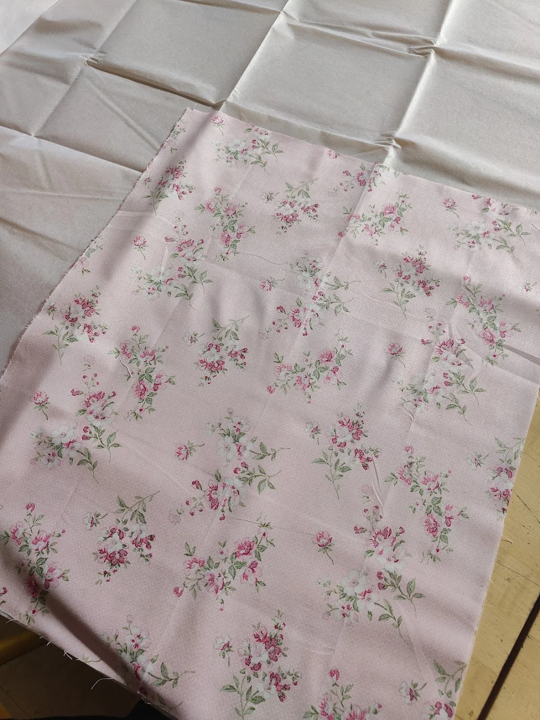 Attaching fabric interfacing